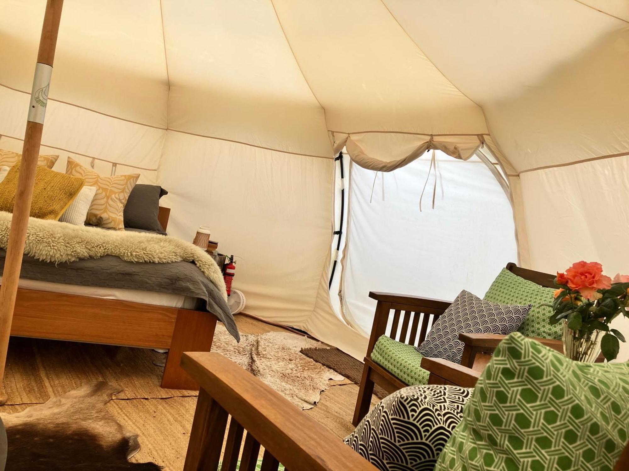 Готель Golden Bay Glamping Такака Екстер'єр фото