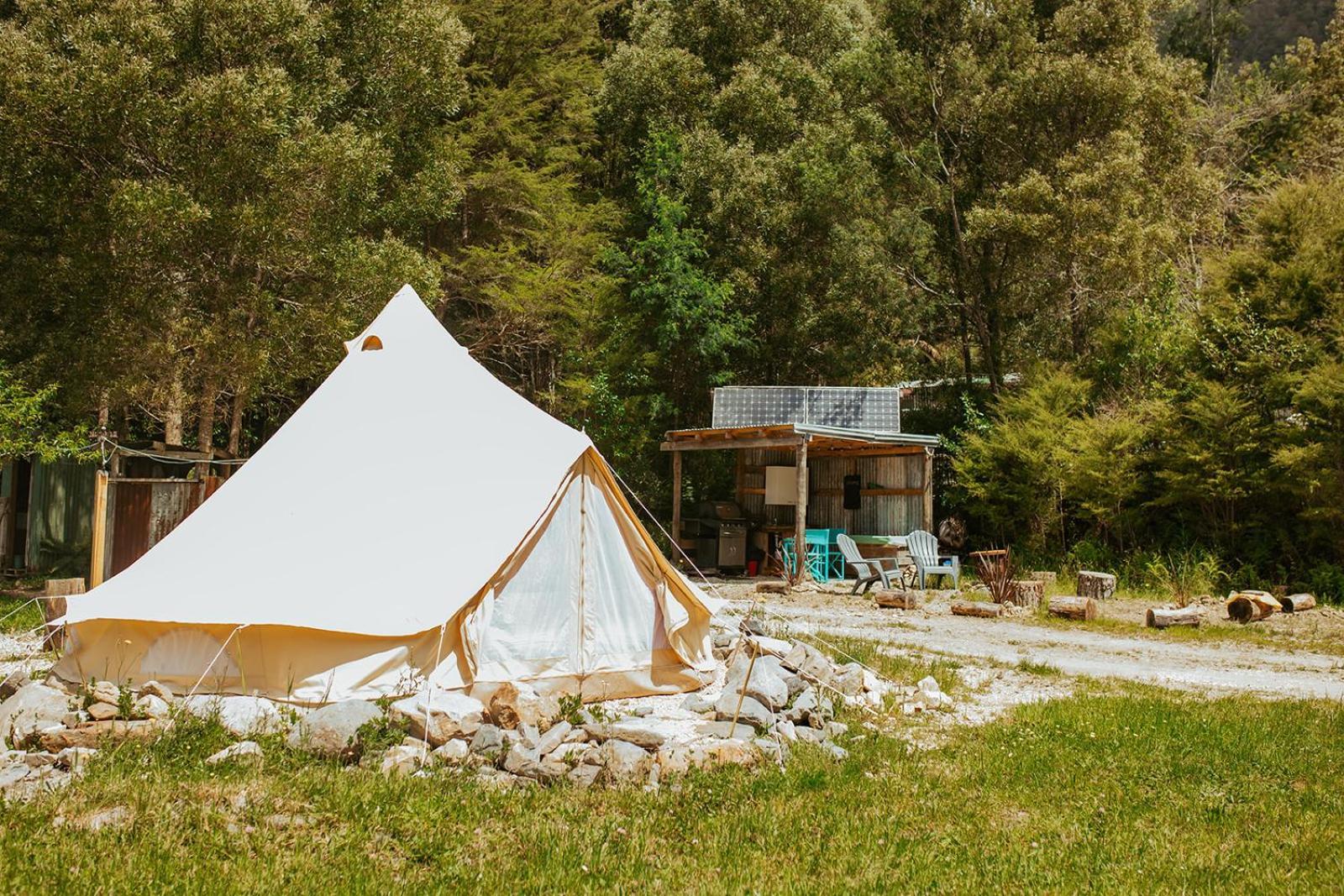Готель Golden Bay Glamping Такака Екстер'єр фото